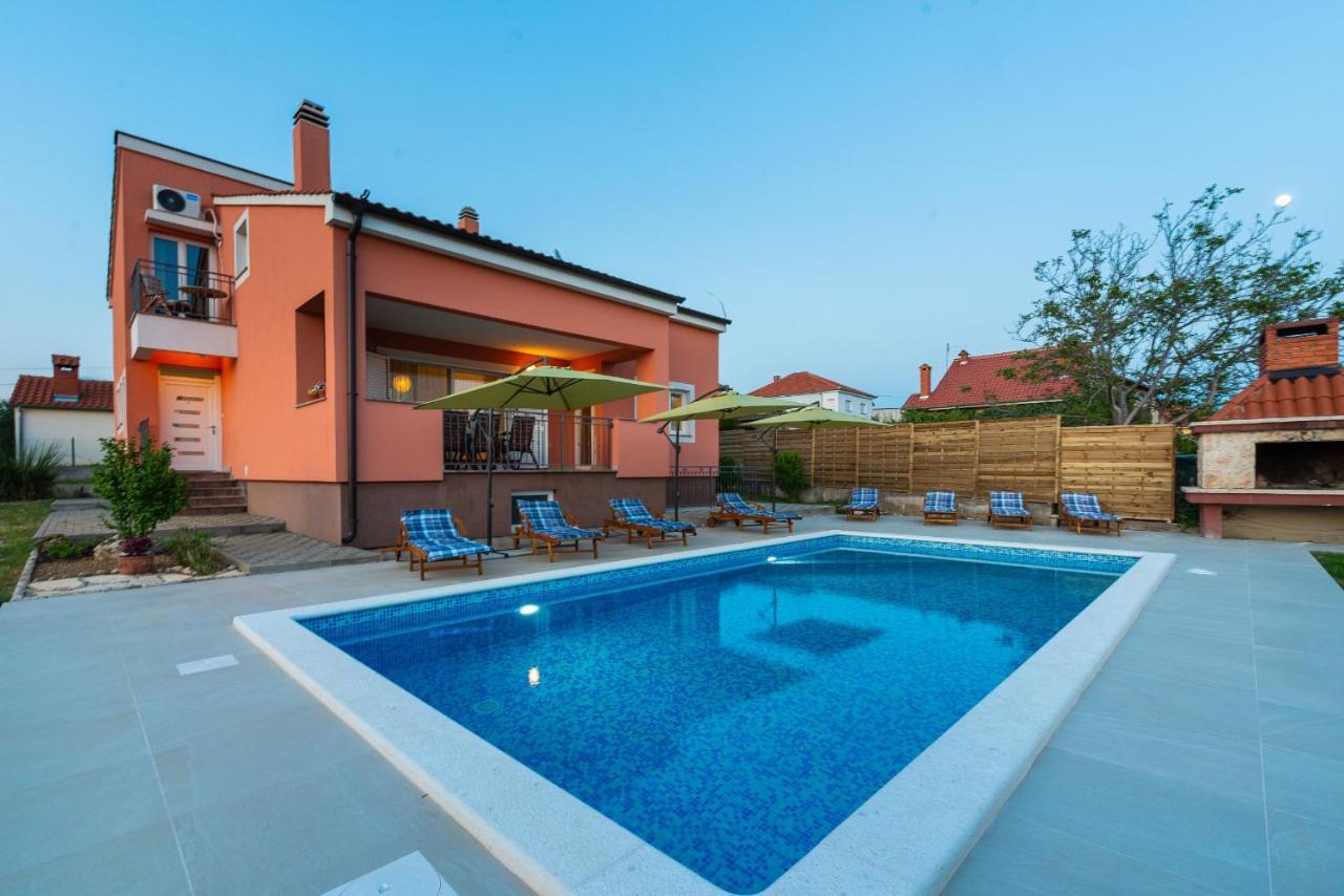 Villa Solis Zadarvillas Buitenkant foto