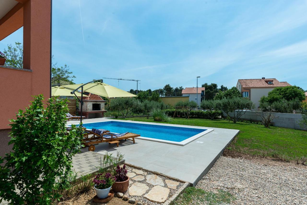 Villa Solis Zadarvillas Buitenkant foto