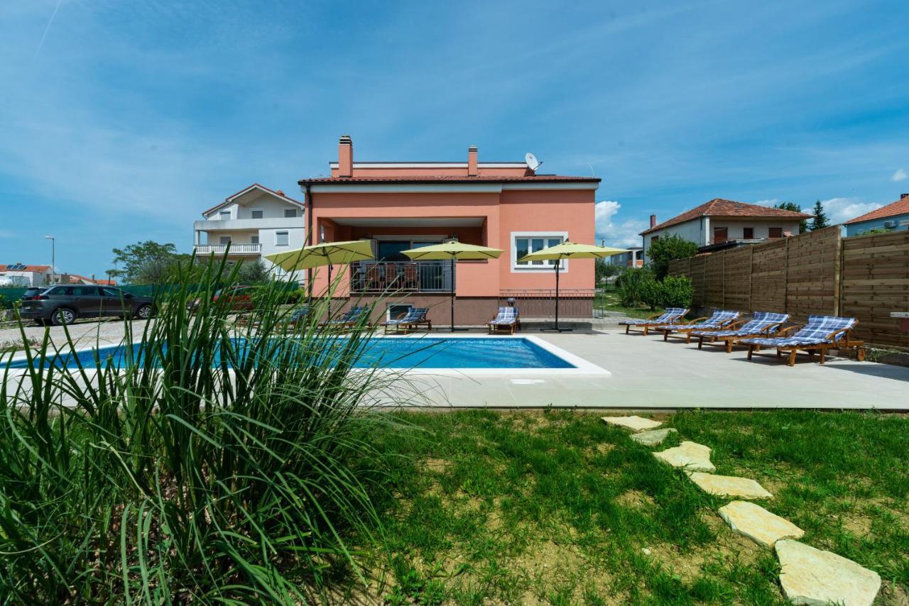 Villa Solis Zadarvillas Buitenkant foto