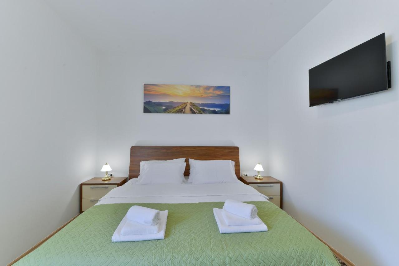 Villa Solis Zadarvillas Buitenkant foto